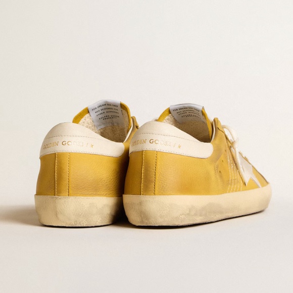 GOLDEN GOOSE - Men's Super Star Classic in Honey/White - MSRP $585.00 - BNIB - Picture 3 of 4